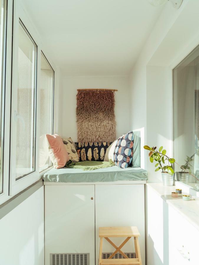 Parklake Design Apartment - Fabulous View - Netflix Bucarest Exterior foto