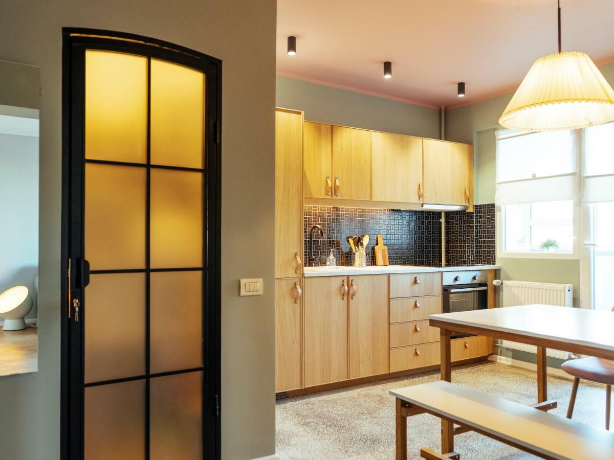 Parklake Design Apartment - Fabulous View - Netflix Bucarest Exterior foto